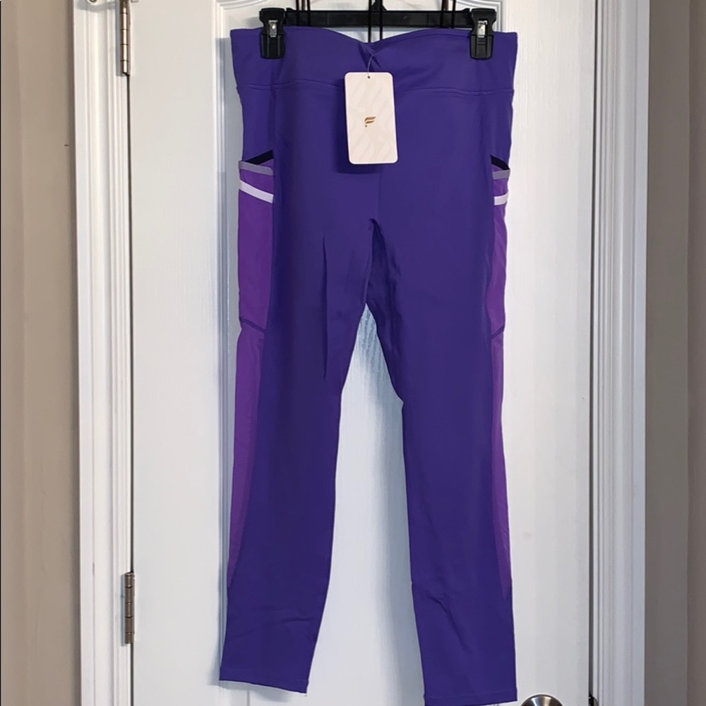 Fabletics XL lol Motion 360 7/8 leggings NWT